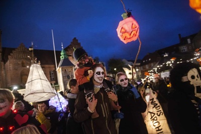 Tag med Cykeltutten til allehelgen parade